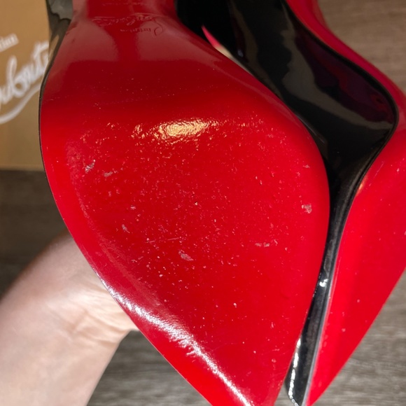 Christian Louboutin Pigalle Follies Pointed Toe Pump (size 8.5) - Picture 7 of 13